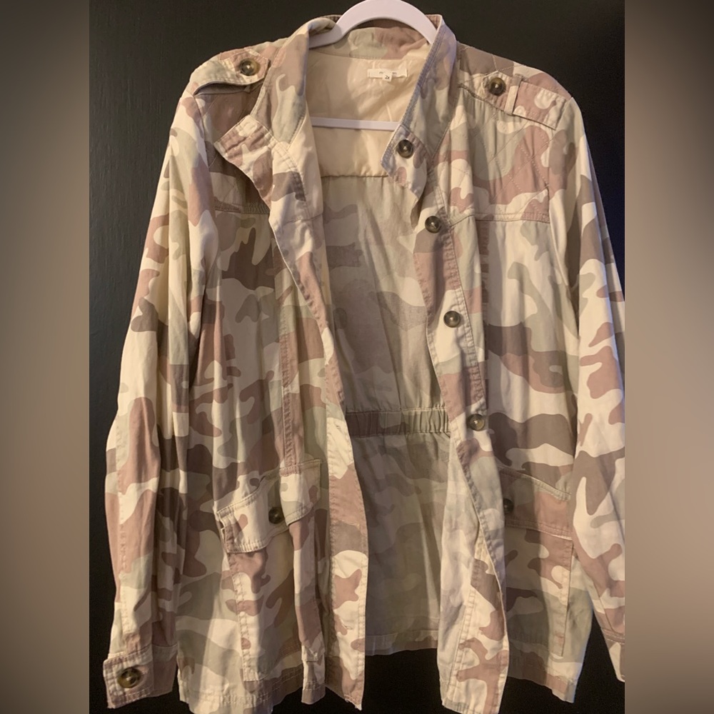 Maurice’s cameo light jacket